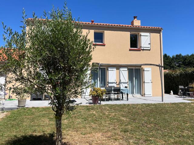 Vente maison 8 pièces Rezé 44