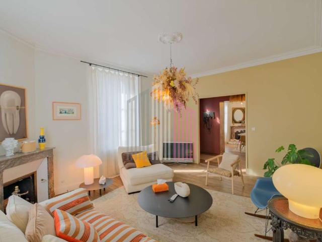 Vente maison 8 pièces Rennes Bourg L'evêque 35