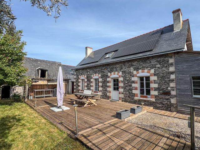 Vente maison 8 pièces Rives du Loir en Anjou 49