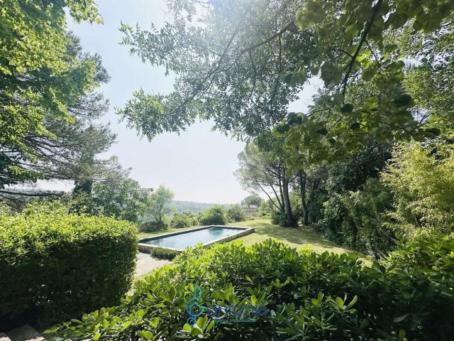 Vente maison 8 pièces Uzès 30