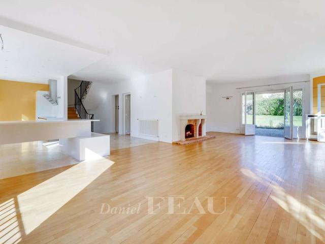 Vente maison 8 pièces Versailles 78