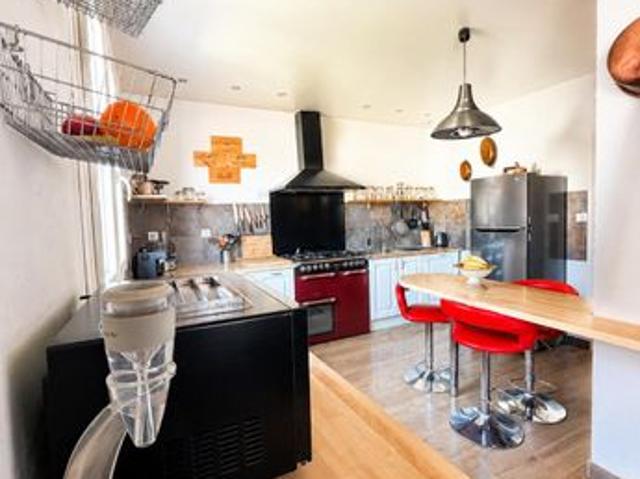 Vente | Maison | 8p | 5ch | 165 m² | Billom | Expo Est/Nord/Ouest/Sud | Terrasse · Jardin