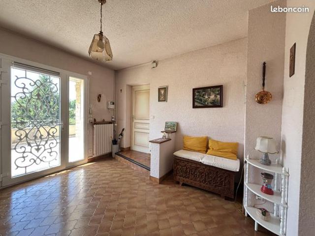 Vente | Maison | 8p | 6ch | 200.25 m² | Francheleins | Expo Est/Ouest | Terrasse · Balcon