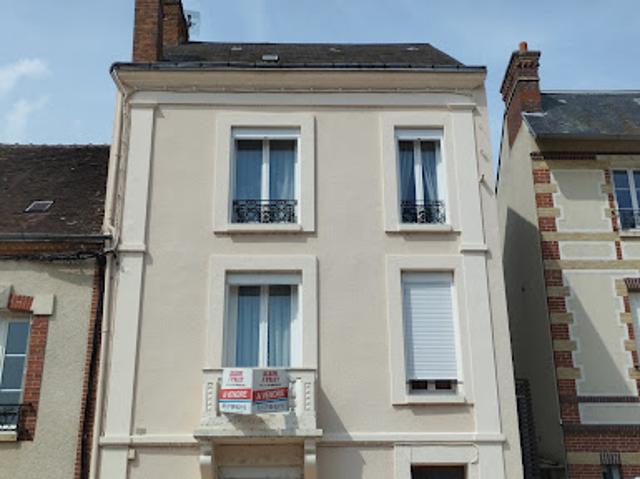 Vente Maison 9 pièces 117.24 m2 Cloyes sur le Loir