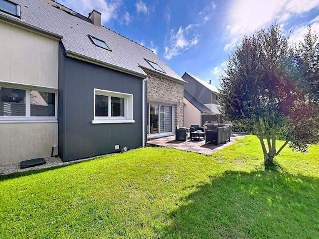 Vente Maison 9 pièces 118 m2 Saint Méloir des Ondes