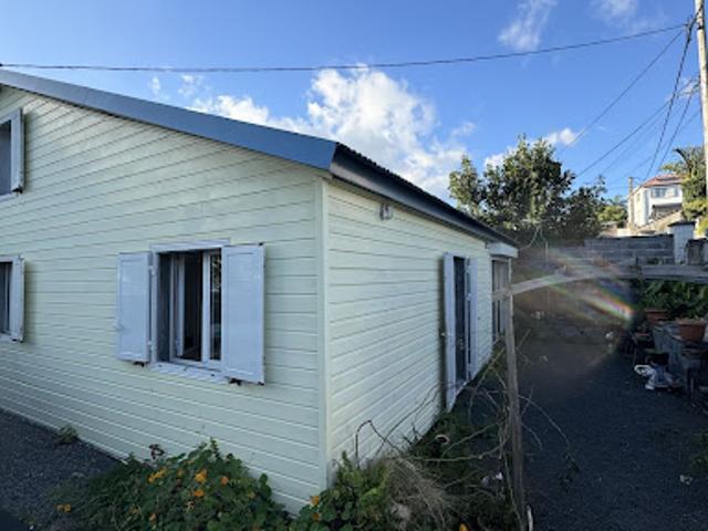 Vente Maison 9 pièces 130 m2 Le tampon