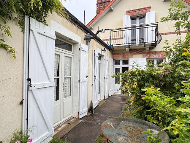Vente Maison 9 pièces 146 m2 Romorantin Lanthenay