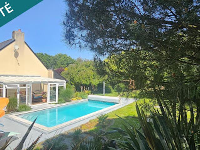 Vente Maison 9 pièces 159 m2 Saint Thual