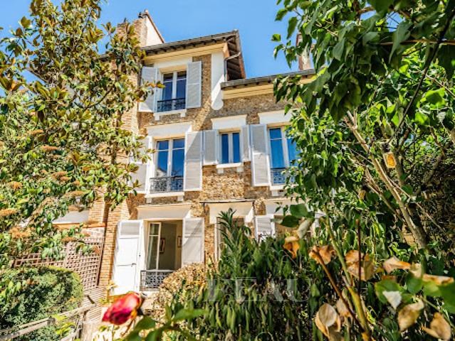 Vente Maison 9 pièces 164 m2 Versailles