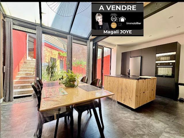 Vente Maison 9 pièces 165 m2 Bethune