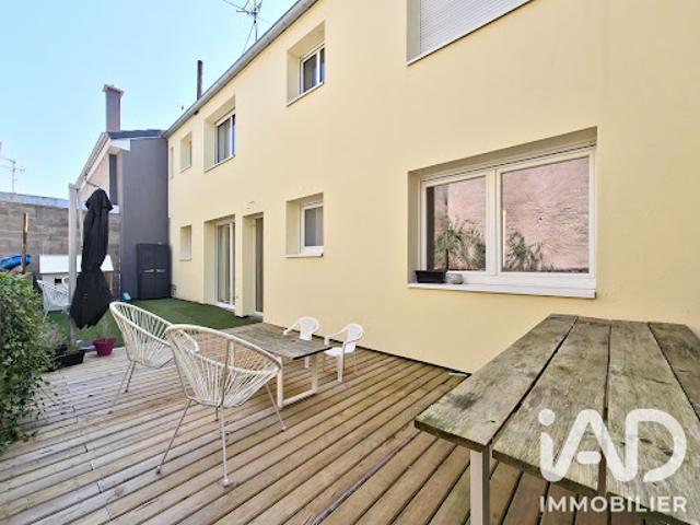 Vente Maison 9 pièces 165 m2 Ebersviller
