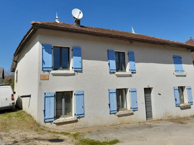 Vente Maison 9 pièces 165 m2 Velanne