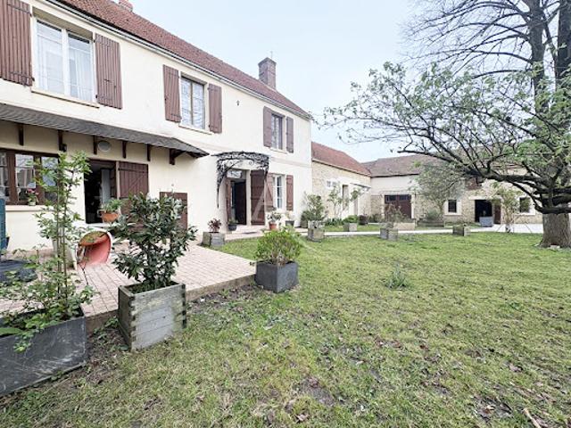 Vente Maison 9 pièces 168 m2 Dourdan
