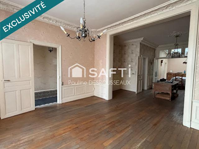 Vente Maison 9 pièces 161 m2 Le Cateau Cambrésis