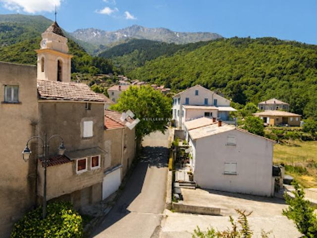 Vente Maison 9 pièces 162 m2 Santo Pietro di Venaco