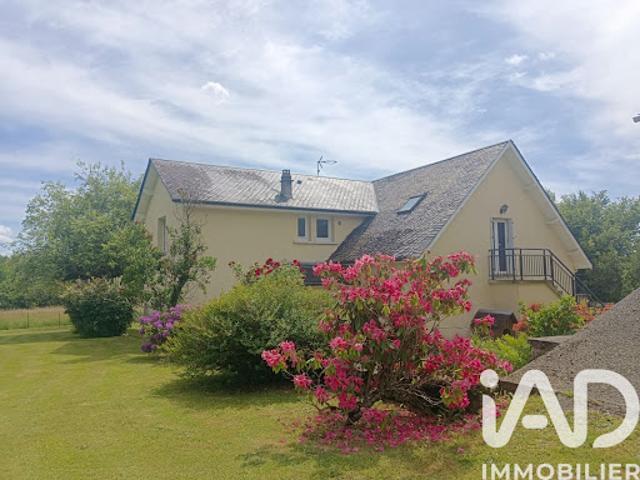 Vente Maison 9 pièces 163 m2 Saint Martial de Gimel