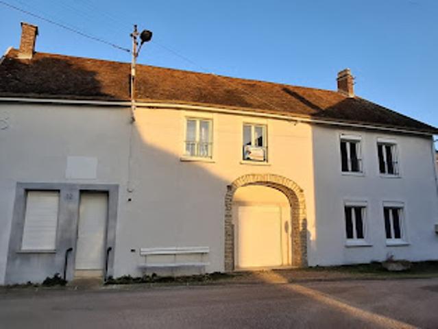 Vente Maison 9 pièces 175 m2 Essoyes