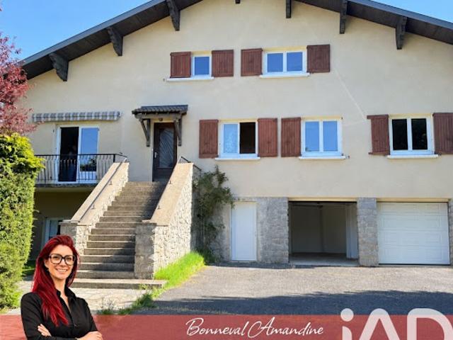 Vente Maison 9 pièces 175 m2 Yssingeaux