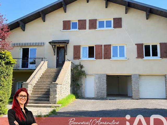 Vente Maison 9 pièces 175 m2 Yssingeaux