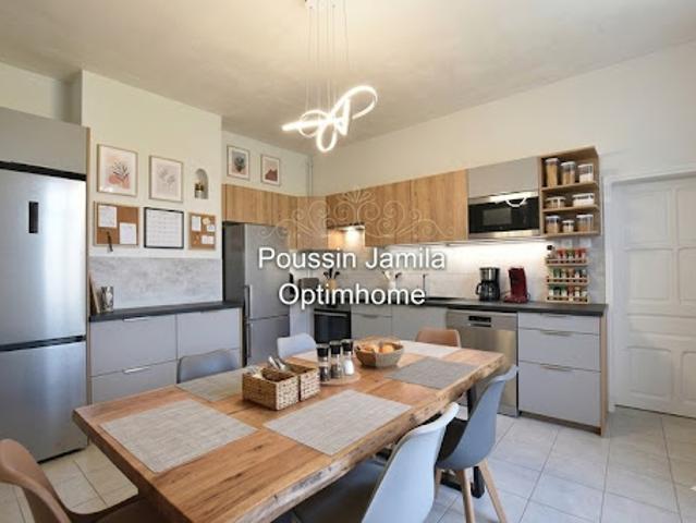Vente Maison 9 pièces 176 m2 Saumur