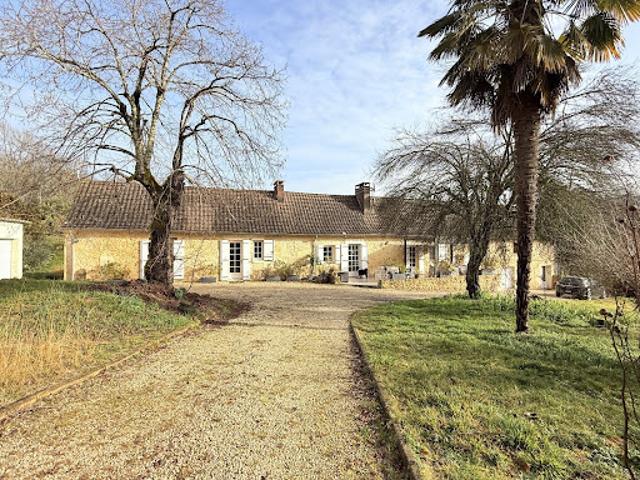 Vente Maison 9 pièces 177 m2 Campsegret