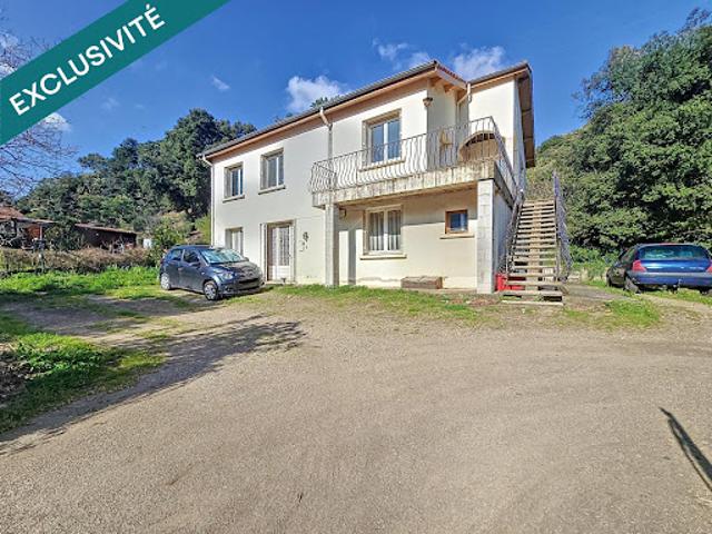 Vente Maison 9 pièces 177 m2 Taussac la Billière