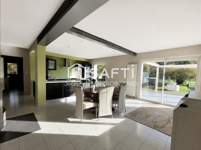 Vente Maison 9 pièces 178 m2 Coueron