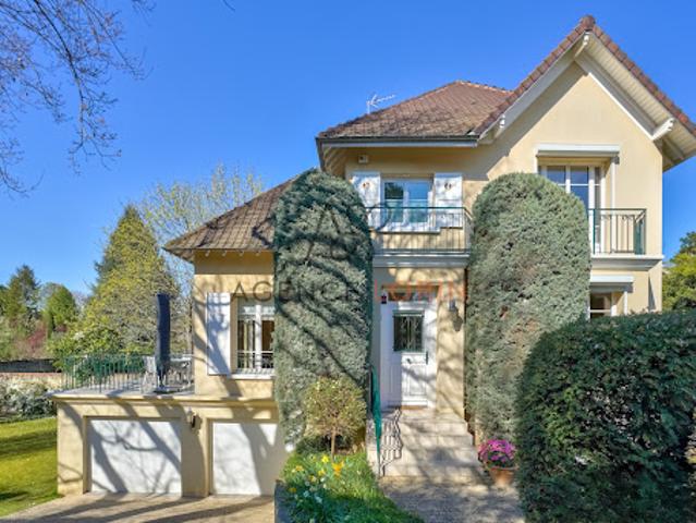 Vente Maison 9 pièces 172 m2 Le Vésinet