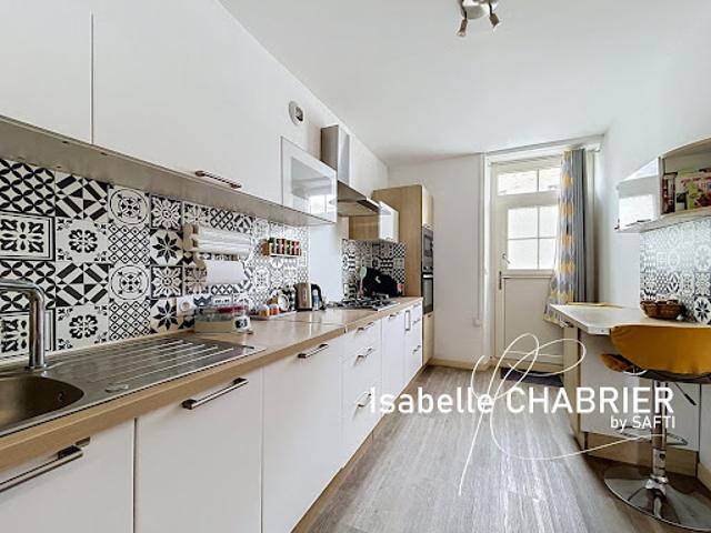 Vente Maison 9 pièces 173 m2 Morannes