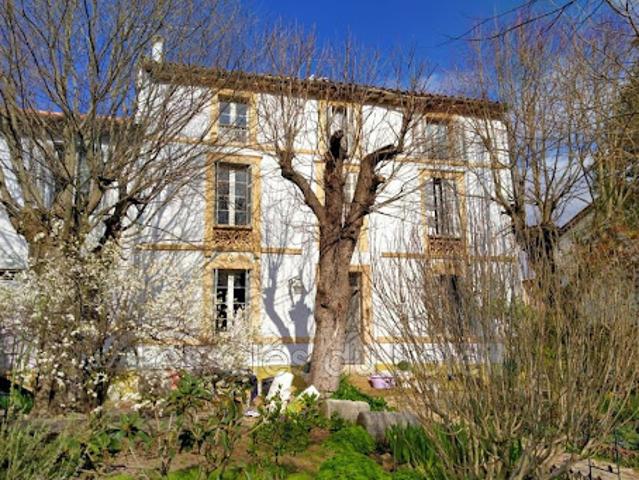 Vente Maison 9 pièces 173 m2 Tourves