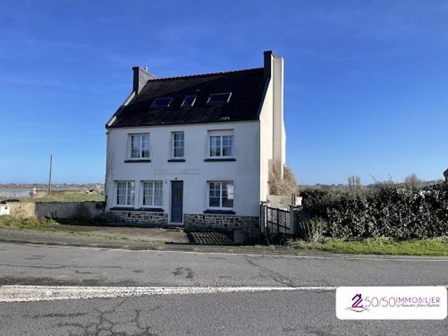 Vente Maison 9 pièces 184 m2 Plounévez Lochrist