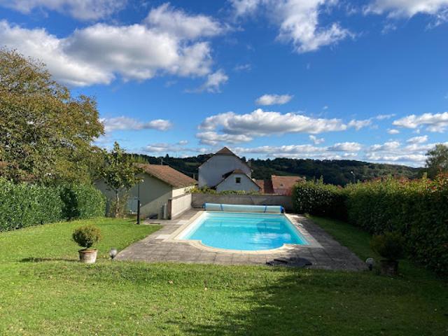 Vente Maison 9 pièces 185 m2 La Coquille
