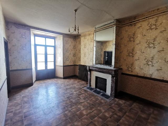 Vente Maison 9 pièces 187 m2 Sévérac le Château