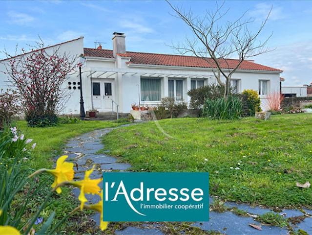 Vente Maison 9 pièces 183 m2 Beauvoir sur Mer