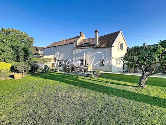 Vente Maison 9 pièces 196 m2 Feucherolles