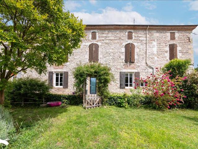 Vente Maison 9 pièces 197 m2 Agen