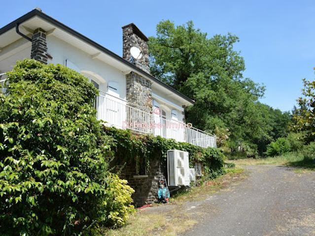 Vente Maison 9 pièces 197 m2 Brigueuil