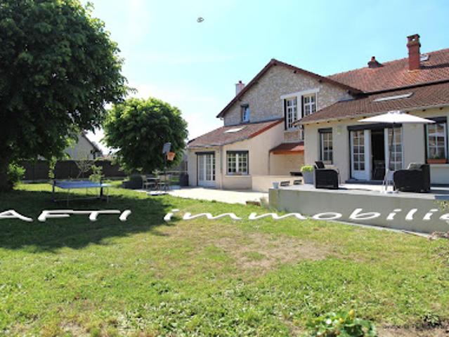Vente Maison 9 pièces 190 m2 Freneuse