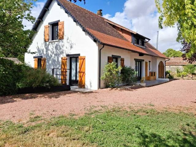 Vente Maison 9 pièces 193 m2 Chatellerault