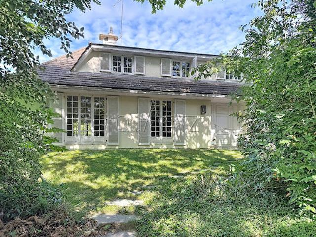 Vente Maison 9 pièces 193 m2 Versailles