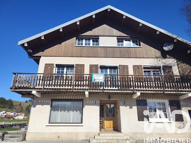 Vente Maison 9 pièces 205 m2 Mouthe