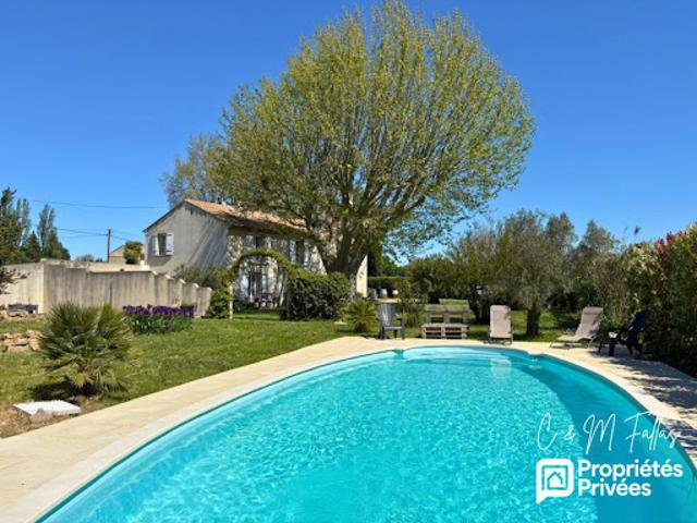 Vente Maison 9 pièces 205 m2 Camaret sur Aigues