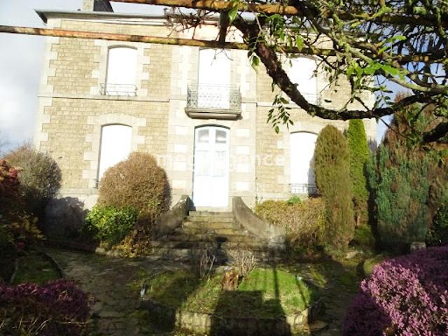 Vente Maison 9 pièces 205 m2 Louvigné du Désert