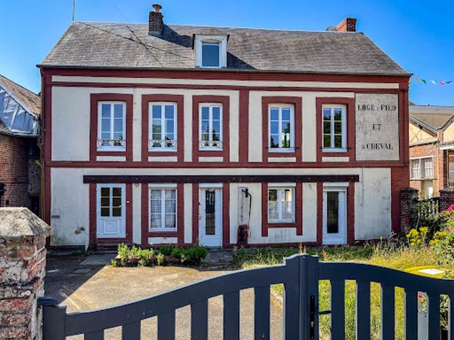 Vente Maison 9 pièces 205 m2 Rugles