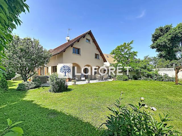 Vente Maison 9 pièces 205.94 m2 Feucherolles