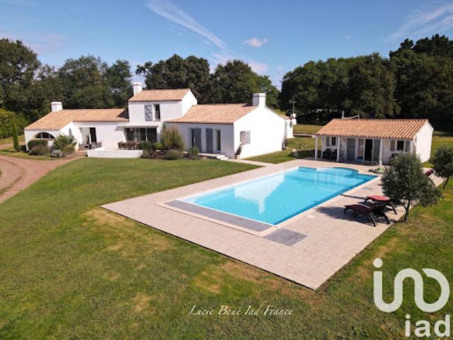 Vente Maison 9 pièces 206 m2 Saint gervais