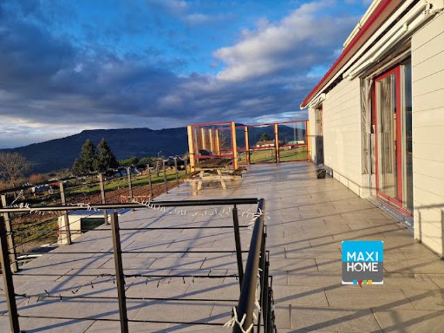 Vente Maison 9 pièces 206 m2 Yssingeaux