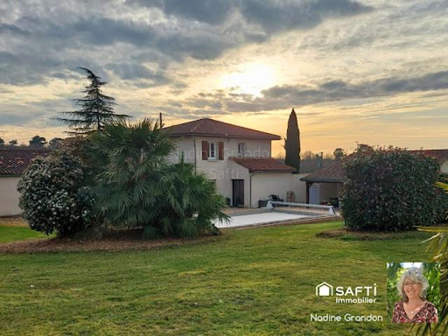 Vente Maison 9 pièces 208 m2 Oriolles