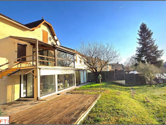 Vente Maison 9 pièces 200 m2 Monsempron Libos
