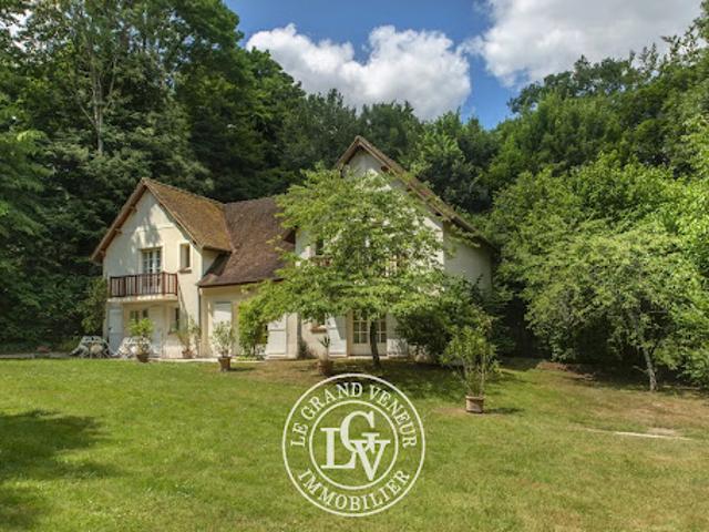 Vente Maison 9 pièces 200 m2 Bois le Roi